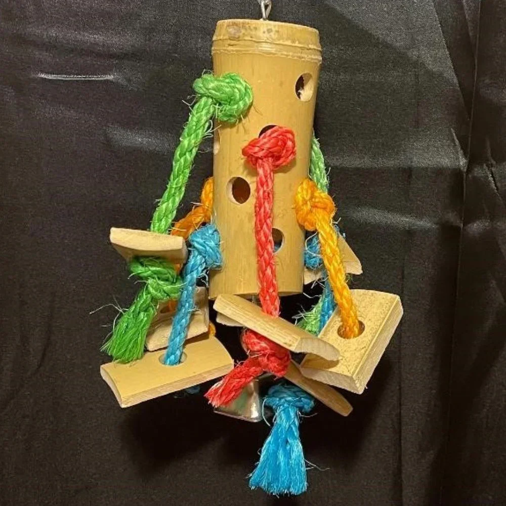 BRAND NEW ~ ALL LIVING THINGS BAMBOO MEDIUM SIZED BIRD TOY WITH BELL